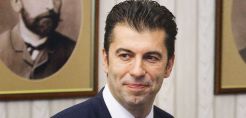 Πετκόφ: Θα επιταχύνουμε την ενεργειακή απεξάρτηση από τις ρωσικές πηγές