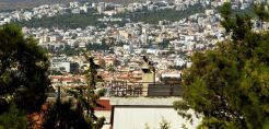 Αρμοδιότητες και πόρους προς την περιφερειακή αυτοδιοίκηση για το δομημένο περιβάλλον απελευθερώνει το ΥΠΕΝ