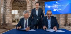 Υπεγράφη η σύμβαση με την HP για την κατασκευή του υπερυπολογιστή «Δαίδαλος» 