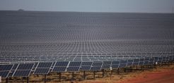 Ember: Εκτοξεύθηκαν στα 380 GW οι εγκαταστάσεις φωτοβολταϊκών παγκοσμίως το α' εξάμηνο - «Άλμα» 64% από πέρυσι