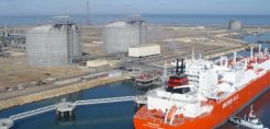  Σε περιορισμένες εισαγωγές LNG και μεγαλύτερη εκμετάλλευση των εγχώριων κοιτασμάτων προσβλέπει η Αίγυπτος το 2018