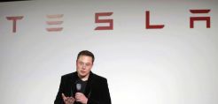 Elon Musk: Πλέον δύσκολα θα δεχόμουν χρήματα από τη Σαουδική Αραβία στην Tesla