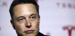 Μασκ: Στις 200.000 οι παραγγελίες για το Cybetrcuk της Tesla