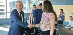 Επίσκεψη στα ΕΛΠΕ από τις νικήτριες ομάδες του Πανελλήνιου Διαγωνισμού Φυσικών Επιστημών