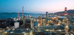 Πέντε υποψήφιοι για τα ΕΛΠΕ - Ανάμεσά τους Glencore και Vitol, δύο από τους μεγαλύτερους commodity traders στον κόσμο