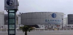Αποκρατικοποίηση ΕΛΠΕ: Με νομοθετική ρύθμιση επιχειρούν να ξεπεράσουν το γρίφο της δημόσιας προσφοράς 