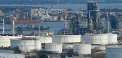 Επανήλθε σε λειτουργία το διυλιστήριο των ΕΛΠΕ στην Ελευσίνα