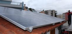 Εγκαταστάθηκαν τα πρώτα “Solar In a Box” φωτοβολταϊκά στην Ελλάδα