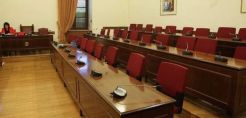 Δεκτοί από την επιτροπή θεσμών οι τέσσερις υποψήφιοι για τη ΡΑΕ