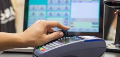 ΔΕΗ: Νέες καινοτόμες υπηρεσίες για την εξόφληση των λογαριασμών ρεύματος