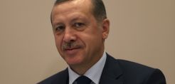 Ερντογάν: Αν αποδειχθεί ότι αγοράζουμε πετρέλαιο από το ISIS, θα παραιτηθώ