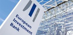 ΕΤΕπ: Επενδυτικό "κενό" έως και 10 δισ. ευρώ σε τεχνολογίες τεχνητής νοημοσύνης και blockchain