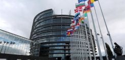 Υπέρ της περαιτέρω μείωσης των εκπομπών ρύπων τάχθηκε το Ευρωκοινοβούλιο