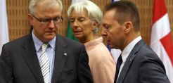 Σχέδιο για «κούρεμα» του χρέους κατά 50% προωθούν ΕΚΤ και ΔΝΤ