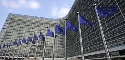ΕΕ προς Αθήνα για μεταρρύθμιση του ηλεκτρισμού: Οι μηχανισμοί ισχύος "πάνε μαζί" με τη διακοψιμότητα