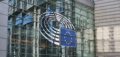 Μεθάνιο: Το Ευρωκοινοβούλιο ζητά δεσμευτικό στόχο με διπλό όφελος για το κλίμα και την υγεία