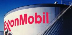 Tillerson (ExxonMobil): Ναι σε επενδύσεις, εφόσον το πετρέλαιο διατηρηθεί στα $55