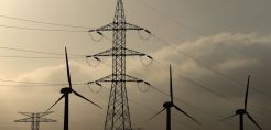Παρέμβαση από την ΕΕ στο ισπανικό σχέδιο φορολόγησης κερδών ζητούν ενεργειακοί όμιλοι και ενώσεις