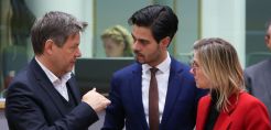 Σε συμφωνία για την αναμόρφωση της αγοράς ηλεκτρισμού κατέληξαν τα κράτη-μέλη - Τι προβλέπεται για τα CfD και τη στήριξη των καταναλωτών στο εξής