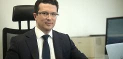 Λαμπίρης (ΤΑΙΠΕΔ): Πολλαπλασιαστικά οφέλη για τη χώρα από την ιδιωτικοποίηση του ΔΕΣΦΑ