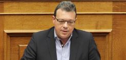 Φάμελλος: Σε αντίθεση με την ανακύκλωση και το συμφέρον των πολιτών το σχέδιο Χατζηδάκη για τη διαχείριση απορριμμάτων