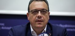 Φάμελλος: Πλαφόν στην αισχροκέρδεια όχι μόνο στα καυσόξυλα αλλά και στο ρεύμα