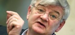  Joschka Fischer: Απειλή η γερμανική αμνησία