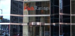 Fitch Ratings: Γεωπολιτικές εντάσεις και ισχυρή ζήτηση καθηλώνουν σε υψηλά επίπεδα τις τιμές πετρελαίου για το 2018