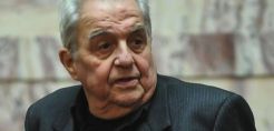 Με τον πρέσβη της Κίνας συναντήθηκε ο Φλαμπουράρης - Στο επίκεντρο η ενίσχυση της οικονομικής συνεργασίας