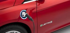 Στροφή στην ηλεκτροκίνηση για τη Ford