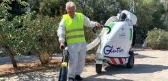 Δήμος Αθηναίων: 12 ηλεκτρικές, αυτοκινούμενες σκούπες στο «οπλοστάσιο» της καθαριότητας