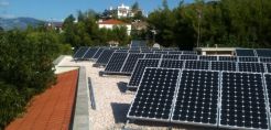 Φωτοβολταϊκό ταράτσας 9,9 kw στην Πολιτεία Αττικής