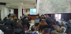 Η πρώτη συνάντηση του ΔΕΣΦΑ με τους εκπροσώπους κοινοτήτων Εορδαίας για τον αγωγό Φυσικού Αερίου δ. Μακεδονίας