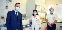 Δωρεά 3.000 τεστ κορωνοϊού από τα ΕΛΠΕ στο Θριάσιο