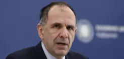 Συμφωνία για επενδύσεις στη Λιβύη υπέγραψε η Rosneft