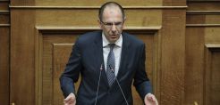 Γ. Γεραπετρίτης: Καμιά συζήτηση όσο η Τουρκία πιέζει στρατιωτικά