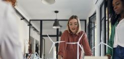 PwC Ελλάδας: Μέλος της κορυφαίας εταιρείας παγκοσμίως στην παροχή επαγγελματικών υπηρεσιών