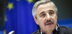 Γ. Μανιάτης: Η κυβέρνηση ΣΥΡΙΖΑ-ΑΝΕΛ μείωσε κατά 60% την κερδοφορία της ΔΕΗ