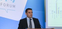 Θα χρειαστεί να... διασωληνωθούν οι οικονομίες με υποκείμενα νοσήματα