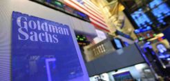 Goldman Sachs: Αναβαθμίζει τις προβλέψεις της για το πετρέλαιο