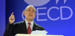 Γκουρία: «Υπάρχει ζωή μετά το χρέος»