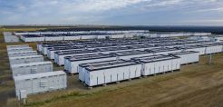 Κίνα: «φαραωνικός» στόχος για 180 GW μπαταριών έως το 2027