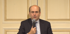 Χατζηδάκης: Ζημιές 400 εκατ ευρώ για τη ΔΕΗ το 2020 από τους λιγνίτες - Δεν θα φέρει αύξηση τιμολογίων η ανάπτυξη των ΑΠΕ