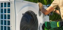 Ακίνητα: Τέλος οι καυστήρες, έρχονται οι αντλίες θερμότητας και τα ηλιακά πάνελ