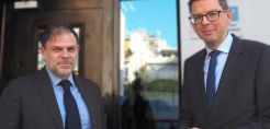 ΕΔΕΥ: Υπεράκτια αιολικά και αποθήκευση CO2 υποψήφιοι «καταλύτες» για ενίσχυση του upstream – Μελέτη με τη Νορβηγία για μεταφορά τεχνογνωσίας 