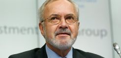 Χόγιερ: Έργο στρατηγικής σημασίας η ενεργειακή διασύνδεση της Κρήτης - Η Ελλάδα από τις καλύτερες τοποθεσίες ΑΠΕ