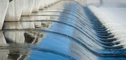 Η καθαρή ενέργεια επιβάλλει τις νέες μεγάλες δυνάμεις