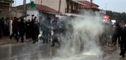 Οδοφράγματα στην Ιερισσό σε ένδειξη διαμαρτυρίας για τις συλλήψεις