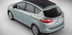 Υβριδικό Ι.Χ. της Ford φορτίζεται και από τον ήλιο