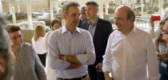 Χατζηδάκης: Για την περιβαλλοντική προστασία της Σαντορίνης μιλάμε με έργα 